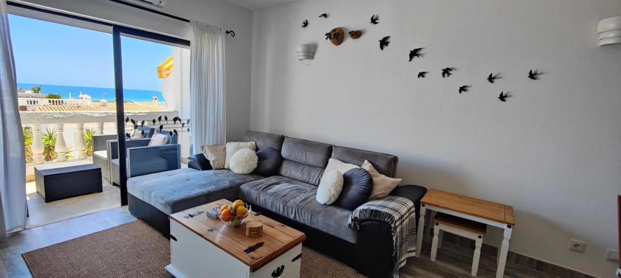 The Swallow'S Rest Beach House - Meia Praia 拉哥斯 外观 照片